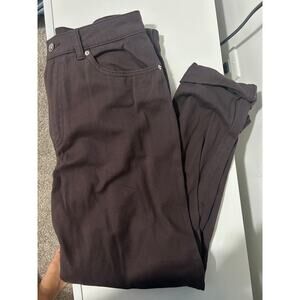H&M Fitted Mom Jeans *Size 10*